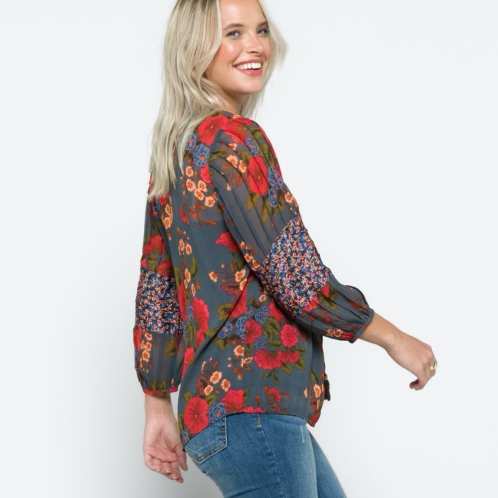 Pale sky blouse